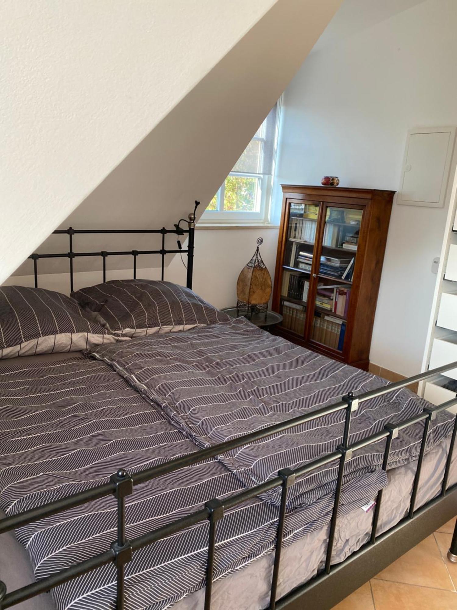 Helle Und Ruhige Dachgeschosswohnung Munique Exterior foto